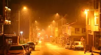Balıkesir'de beklenen kar yağışı başladı