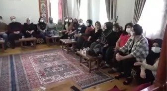 İhtiyaç sahibi çocuklara yardım amacıyla 'Kumbaranda İyilik Biriktir' projesi hayata geçirildi