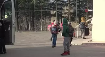 Okullarına kavuşan öğrenciler sevinç yaşadı