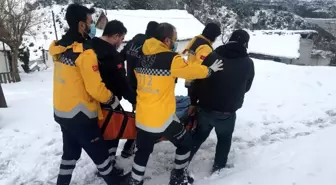 İstanbul'da kardan kapanan köy yollarını andıran olay