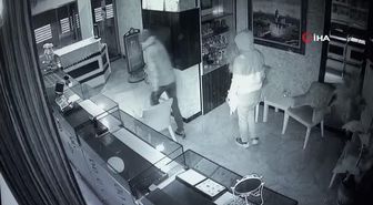 Kuyumcunun duvarını delip böyle soygun yaptılar