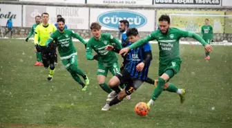 2. Lig Kırmızı Grup: Karacabey Belediyespor: 3 Kırklarelispor: 1