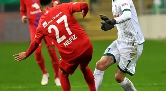 Bursaspor'da Balıkesirspor maçı öncesi 5 oyuncu kart sınırında
