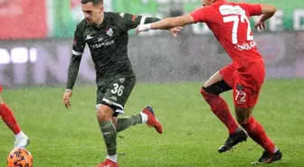 Bursaspor'da Burak Altıparmak ve Burak Kapacak, Balıkesirspor maçında oynayabilecek