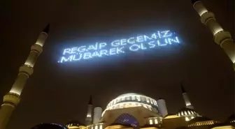 Çamlıca Cami'nde Regaip Kandili coşkusu