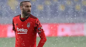 Cenk Tosun, Beşiktaş'a geri dönmek için Fenerbahçe'den gelen 2 teklifi de reddetti