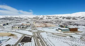 EBYÜ'de fiziki alt yapı ve yeni eğitim binalarının yapım çalışmaları devam ediyor