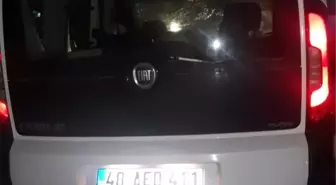 Son dakika haberi: Kaza yapan sürücü aracı bırakıp kaçtı