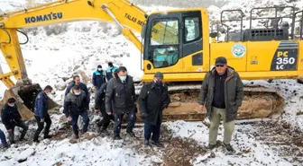 Talas Belediyesi olumsuz hava şartlarına rağmen çalışmalarını sürdürüyor