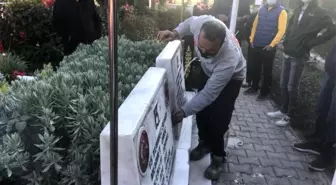 Adana'da tahrip edilen mezarlar onarıldı