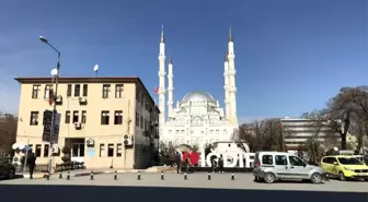 Iğdır'da yalancı bahar havası