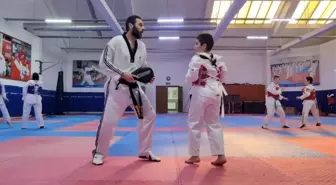 Sporculuktan antrenörlüğe geçerek yeni sporcular yetiştiriyor