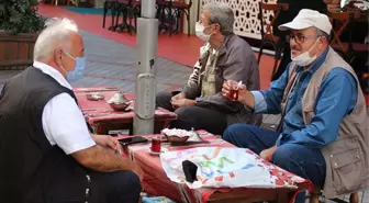 En çok vaka görülen iller arasındaki Rize'de 'çay sohbetleri' yasaklandı