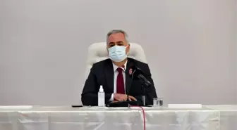 Isparta Valisi Seymenoğlu: 'Temennimiz bir an önce kontrollü de olsa normale dönebilmek'
