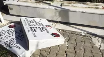 Son dakika... 15 Temmuz şehidi ikiz polislerin mezarını tahrip eden 5 zanlı yakalandı