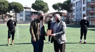 Başkan Öndeş'e spora katkılarından dolayı plaket takdim edildi
