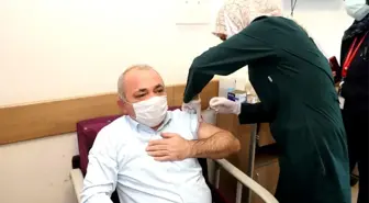 Çankırı Belediye Başkanı Covid-19 aşısı oldu