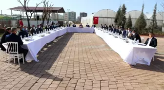 Kayapınar Kaymakamı ve Belediye Başkan Vekili Ünal Koç muhtarlarla bir araya geldi
