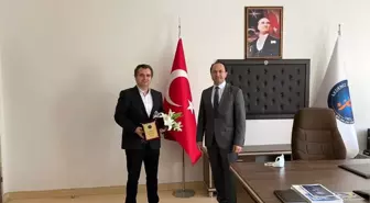 Akdeniz Üniversitesi Fen Bilimleri Enstitüsü'nde devir teslim töreni