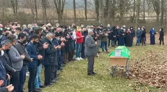 Almanya'da öldürülen 13 yaşındaki Sinan Toptik toprağa verildi