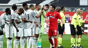 Süper Lig: Beşiktaş: 3 - Y. Denizlispor: 0 (İlk yarı)
