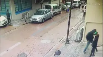 Zeytinburnu'nda pazardan dönen yaşlı kadını gasp eden kişi yakalandı