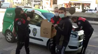 Kanadı kırık Serçe'ye polis şefkati