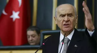 Bahçeli'nin danışmanından Erbakan anmasına sert tepki: HDP ile Erbakan'ı anmak İngiliz Temel'in yapabileceği bir şeydi