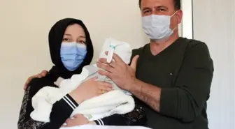 Mucize bebek Ömer Özkan'ın annesi: Annelik çok başka bir şeymiş