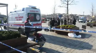 Üsküdar'da 81 yaşındaki adam silahla intihar etti