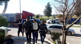 Adana'da bir eve silahlı saldırı düzenleyen şüpheli tutuklandı