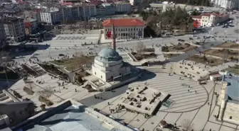 Sivas Valisi Salih Ayhan: 'Tekrar bir kısıtlamaya gitmemek, esnaflarımızın tekrar kepenk kapatmaması için sorumsuzluk gösterenlere cezai işlem...