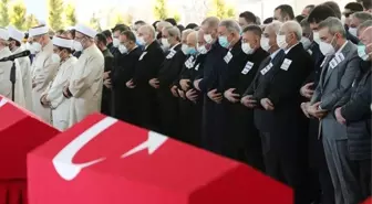 Bitlis'te şehit olan 11 askerimiz için Ankara'da devlet töreni düzenlendi