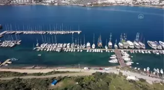 Bodrum'da dalgıçların yaptığı deniz dibi temizliğinde bir ton atık toplandı