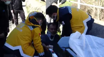 Motosiklet kaldırıma çarptı: 1 yaralı