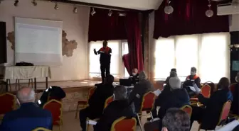 Kayseri'de AFAD, mahalle muhtarlarına deprem ve doğal afet eğitimi verdi