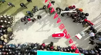 KAHRAMANMARAŞ - Tatvan'da şehit olan Astsubay Üstçavuş Yılmaz, son yolculuğuna uğurlandı (3)