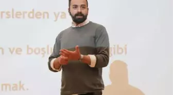 Bağcılar Belediyesi gençler için 'Teknoloji Bağımlılığı' semineri düzenledi