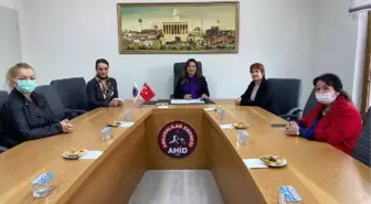 AHİD'den şiddete uğrayan kadınlara hukuki ve psikolojik destek