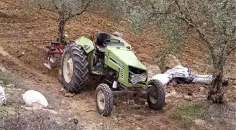 Devrilen traktörün altında kalan çiftçi yaşamını yitirdi