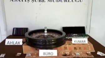 Kağıthane'de kumarhane baskınında 12 kişiye 53 bin lira ceza yazıldı