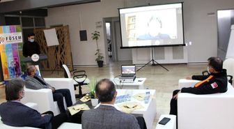 FÜ'de 'Günümüzde kadın' programı