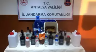 Serik'te kaçak ve sahte alkol operasyonu: 2 gözaltı