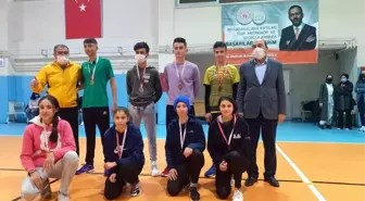 Şuhutlu sporcular atletizmde dereceye girdi