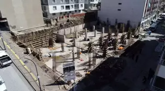 İş Merkezi ve Otopark Projesi'nde çalışmalar sürüyor