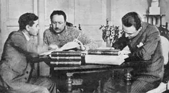 Reşit Galip kimdir?