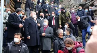 24 yılda 3 kez yanan köyde yeni yangınlar yaşanmaması için artık evler ve samanlıklar birbirinden ayrı yerlerde yapılacak