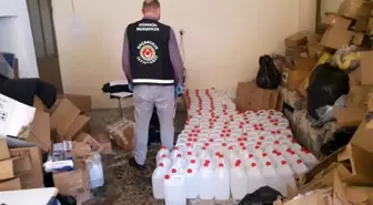 İzmir'de sahte etil alkol operasyonu: 2 bin litre ele geçirildi