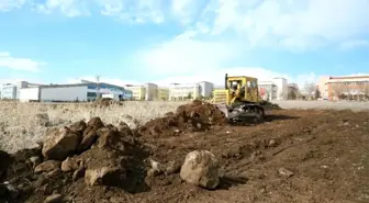 Seyrani Kampüsünde yol ve çevre düzenleme çalışması