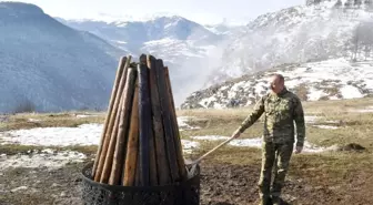 Son dakika haberi | - Aliyev, 28 yıl sonra işgalden kurtarılan Şuşa'da Nevruz ateşini yaktı- '28 yıl sonra Nevruz Bayramını Şuşa'da Cıdır Ovası'nda kutluyoruz'